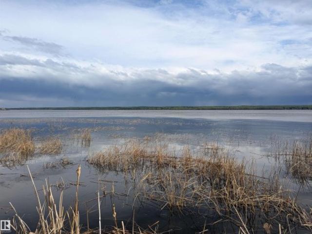 Land for sale in Alberta