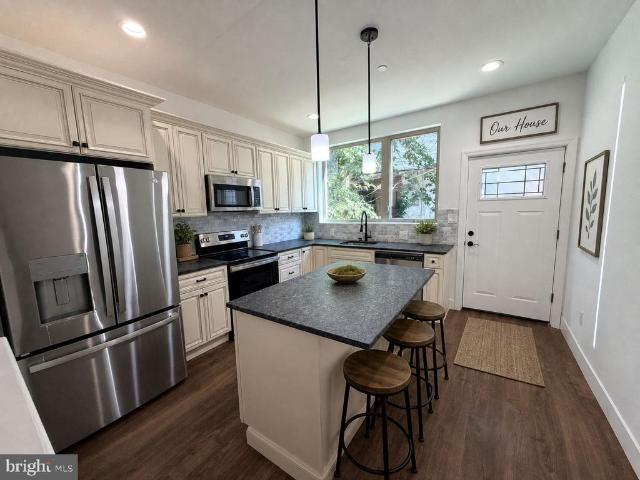 Townhouse for sale in Philadelphia, Pennsylvania