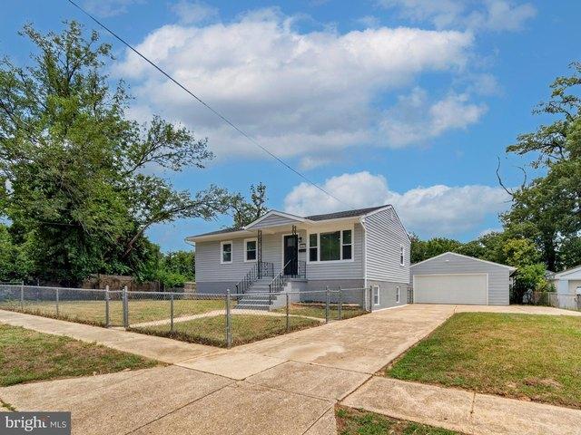 House for sale in Lanham, Maryland