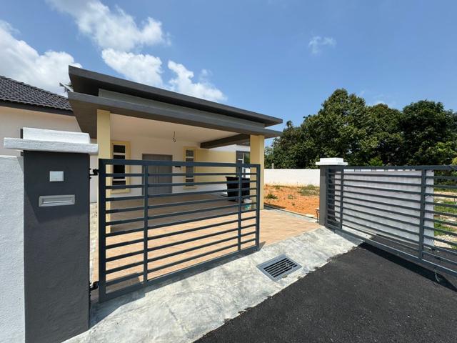 Residential House for sale in Kompleks Perumahan Ibu Pejabat Polis Daerah IPD Melaka Tengah, Bandaraya Melaka