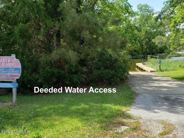 Land for sale in Oriental, North Carolina