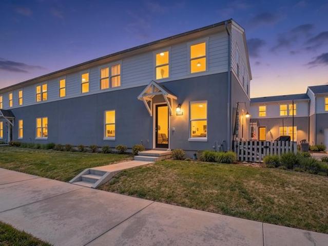 Townhouse for sale in South Jordan, Salt Lake County