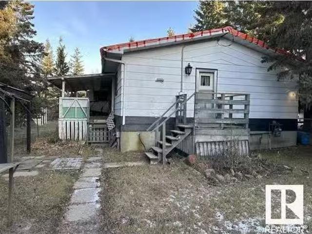 House for sale in Calahoo, Alberta