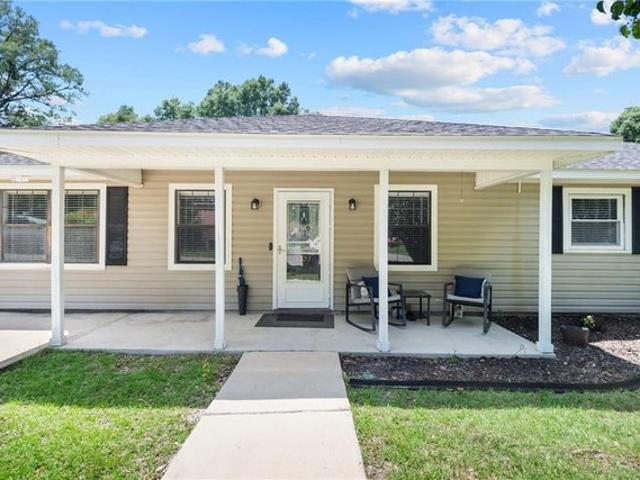 House for sale in Satsuma, Alabama