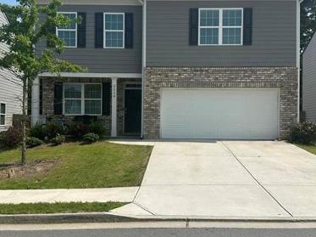 House for sale in Oakwood, Georgia
