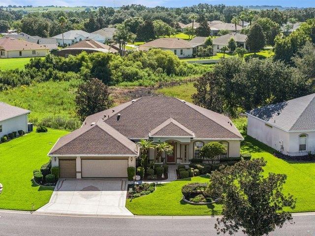 House for sale in Leesburg, Lake County