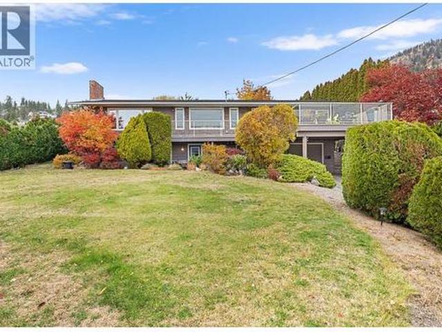 House for sale in Peachland, British Columbia