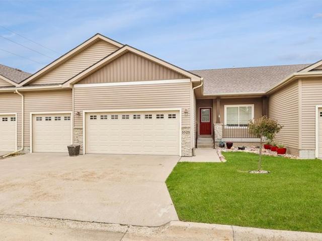 Townhouse for sale in West Praire Townhomes, Johnston