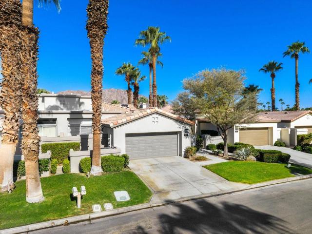 Condo for sale in La Quinta, California