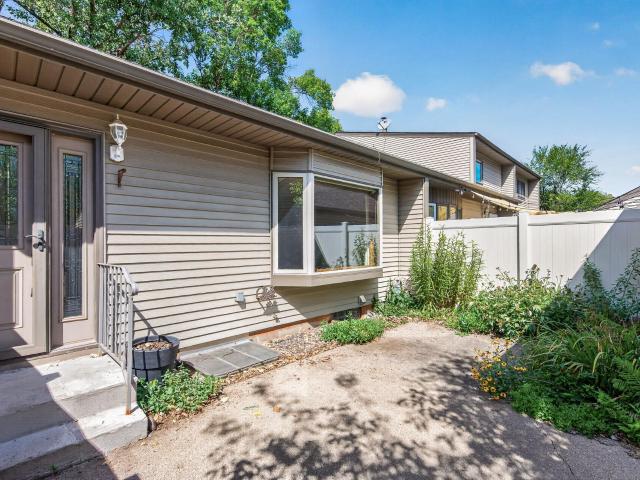 Townhouse for sale in Fridley, Minnesota