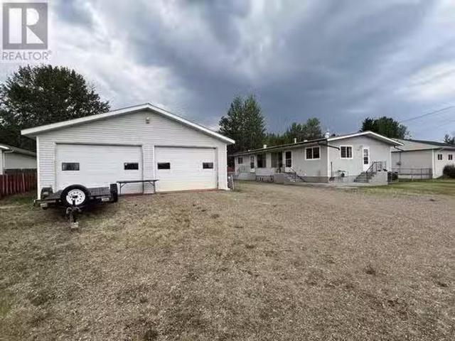 House for sale in Fort Nelson, British Columbia
