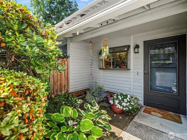 Condo for sale in University Place, Washington