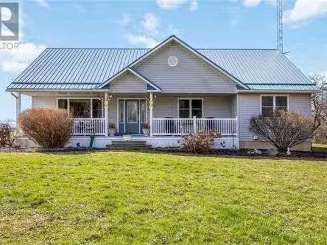 House for sale in Enniskillen, Ontario
