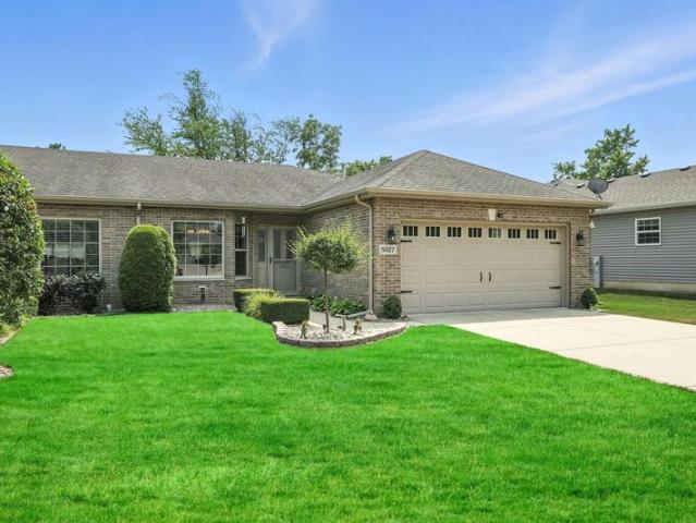 Duplex for sale in Crown Point