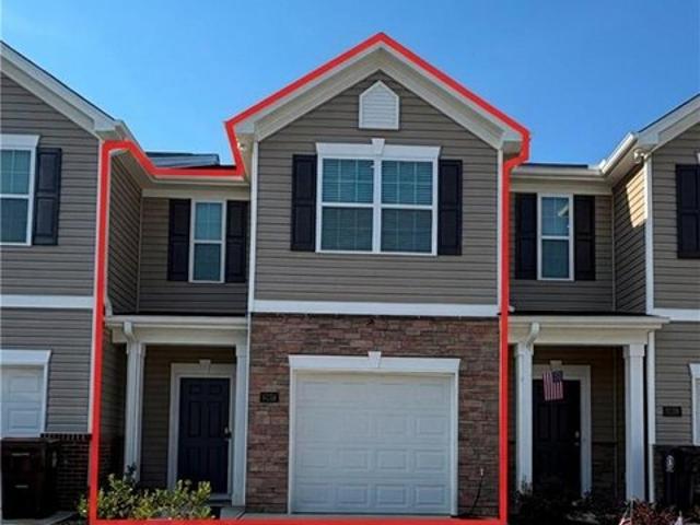 Townhouse for sale in Mad River, North Carolina
