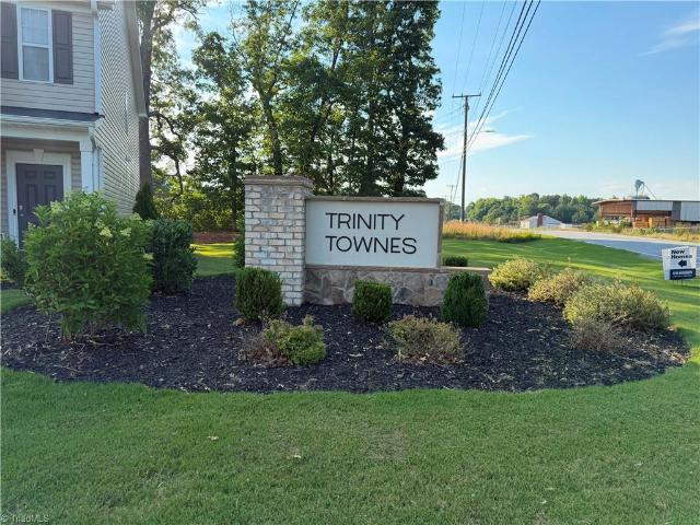 Townhouse for sale in Mad River, North Carolina