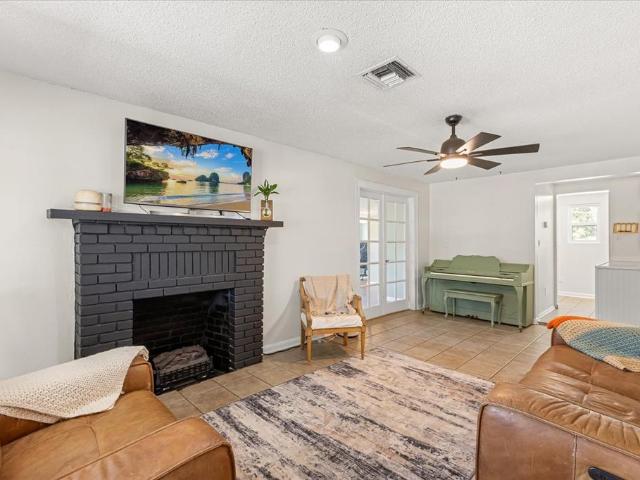 House for sale in Tangerine, Florida