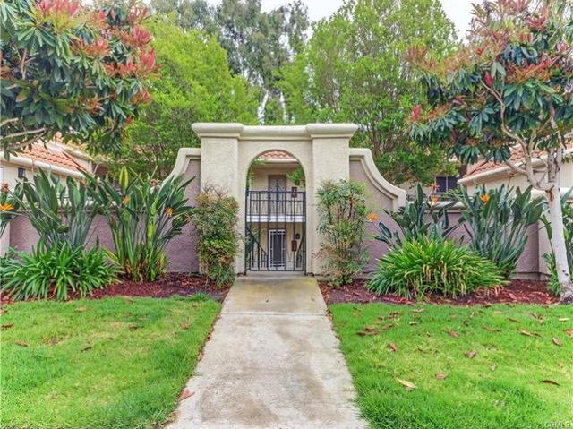 Condo for sale in Laguna Woods, California
