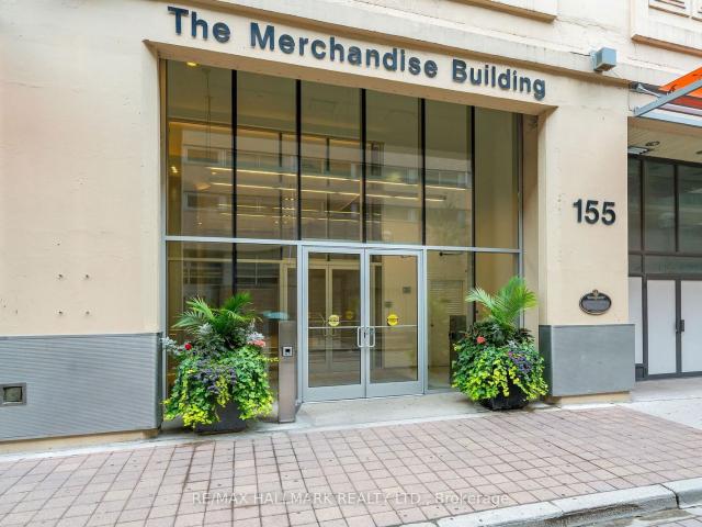 Condo for sale in Woburn, Ontario