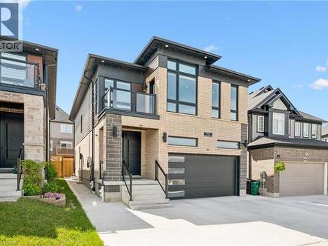 House for sale in Kitchener, Ontario