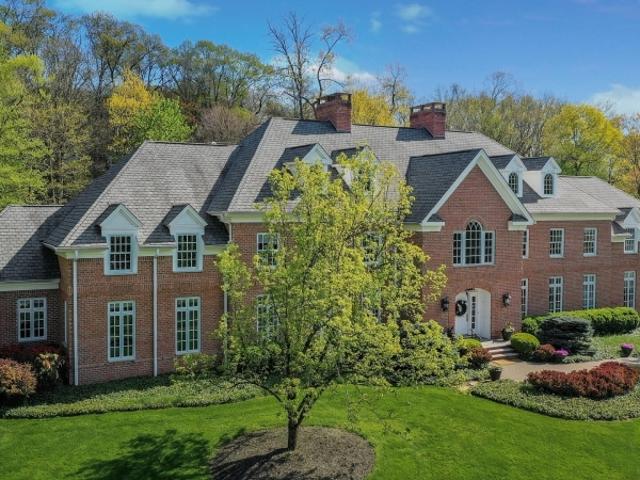 House for sale in Martinsville, New Jersey