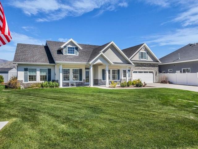 House for sale in Cache, Utah