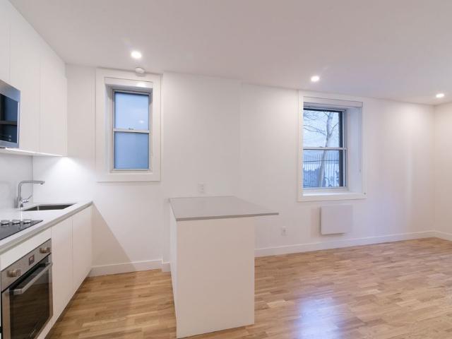 Apartment for rent in St. Leonard's, Quebec