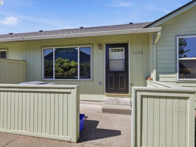 Condo for sale in Oregonia