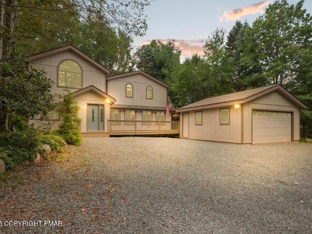 House for sale in Blakeslee, Pennsylvania
