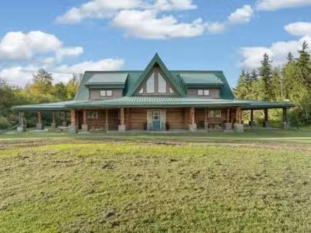 House for sale in Alberta