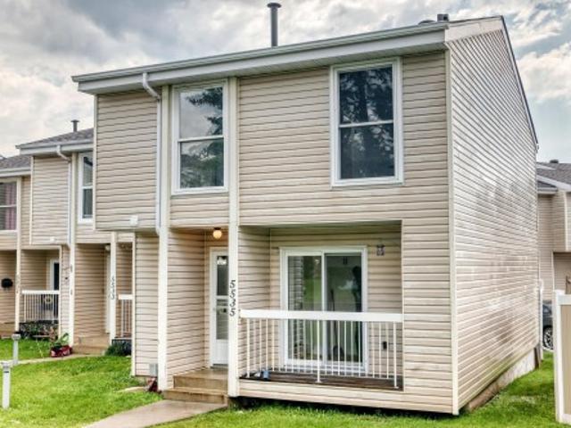 Townhouse for sale in Wedgewood, Alberta