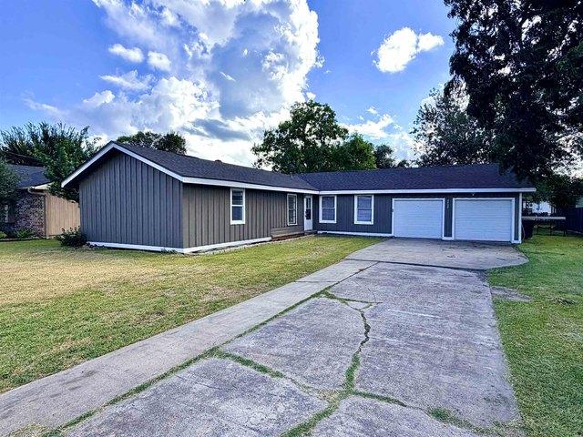 House for sale in Groves, Jefferson County