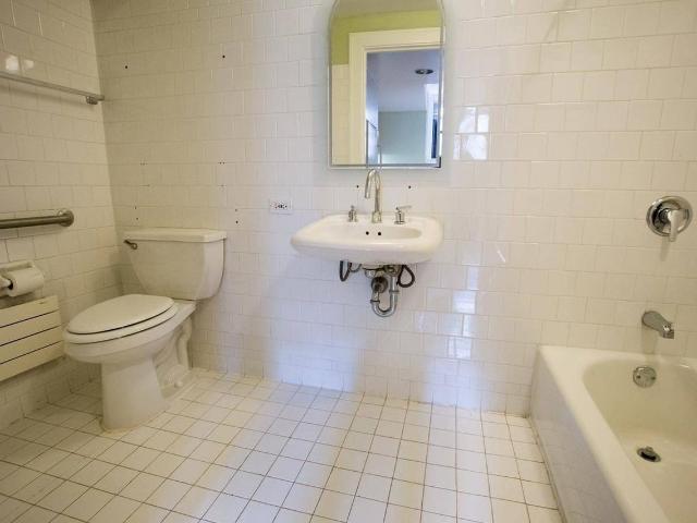 Apartment for rent in Chicago, Cook County