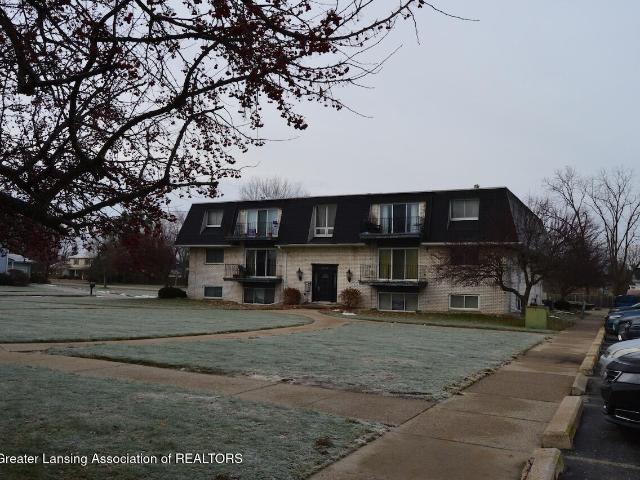 Condo for sale in Eaton, Michigan