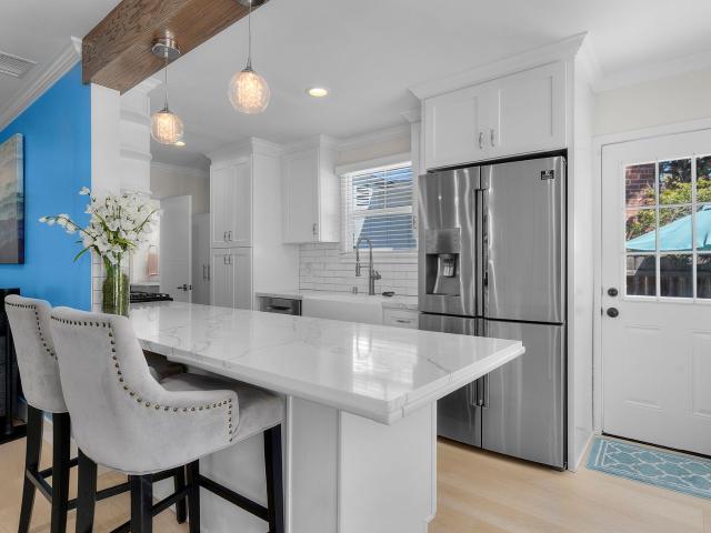 House for sale in Hawthorne