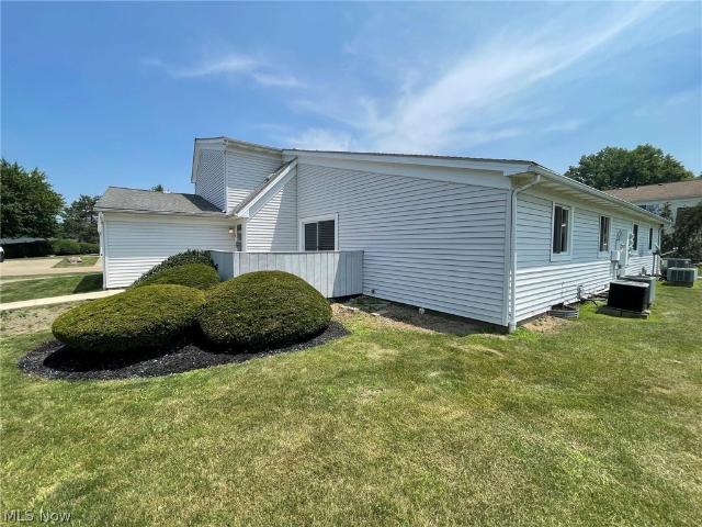 Condo for sale in Willoughby, Ohio