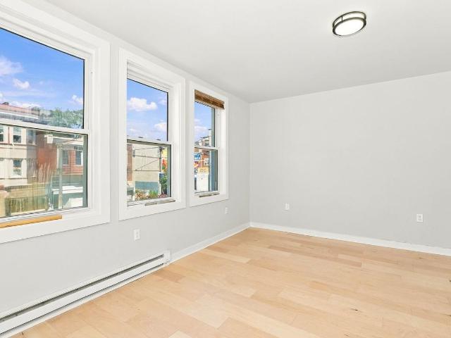 Apartment for rent in Kingsessing, Philadelphia