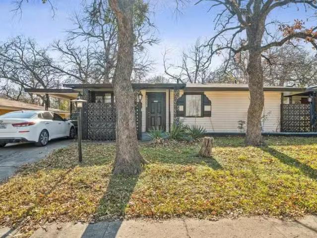House for sale in Fort Worth