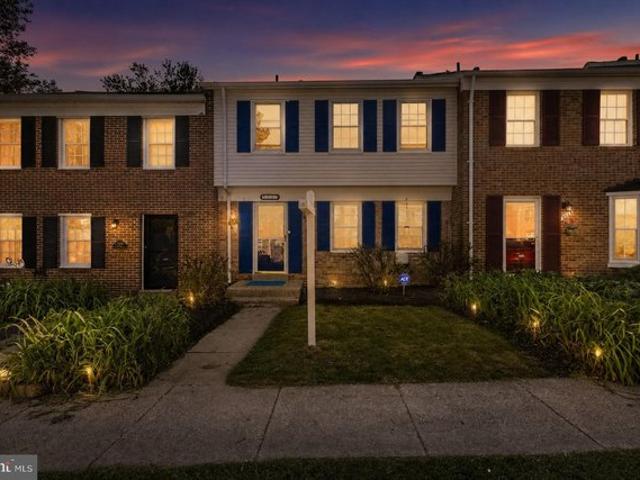 Townhouse for sale in Virginia