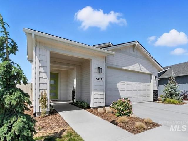 House for sale in Meridian, Idaho