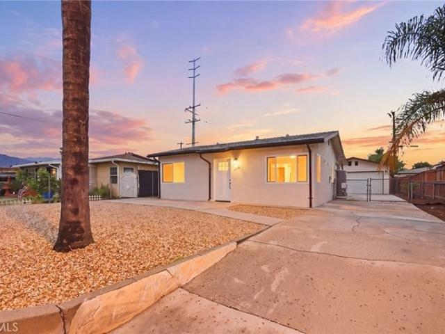 House for sale in Azusa, California