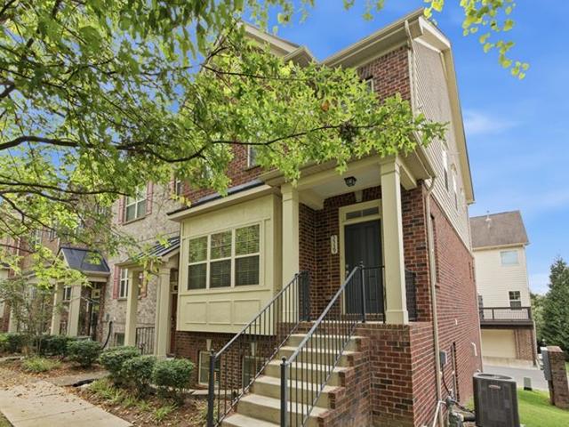 Townhouse for sale in Brentwood, Middle Tennessee