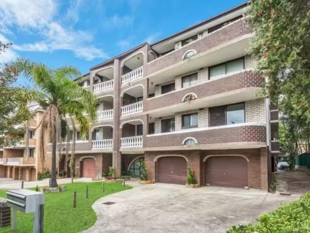 Apartment for rent in Banksia