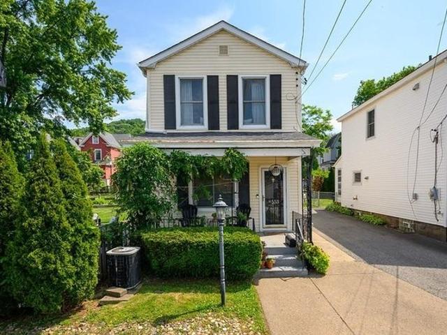House for sale in Sewickley, Pennsylvania