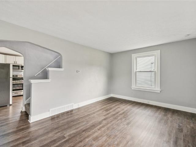 Townhouse for sale in Clairton, Pennsylvania