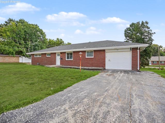 House for sale in Mount Vernon, Missouri