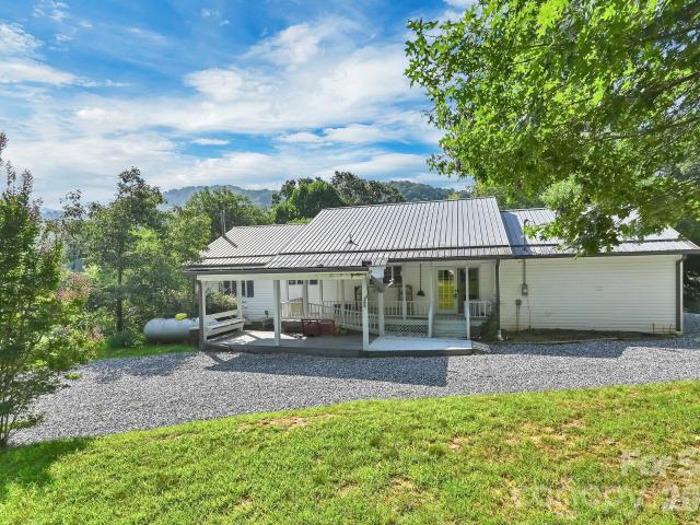 House for sale in Marshall, North Carolina