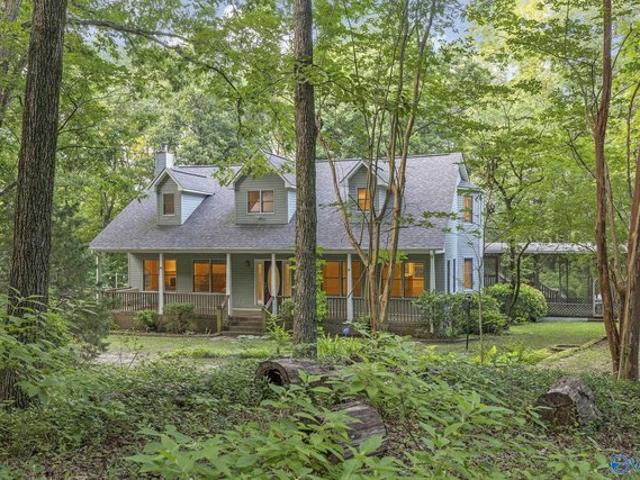 House for sale in Somerville, Alabama