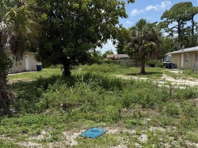 Land for sale in Fort Myers, Florida