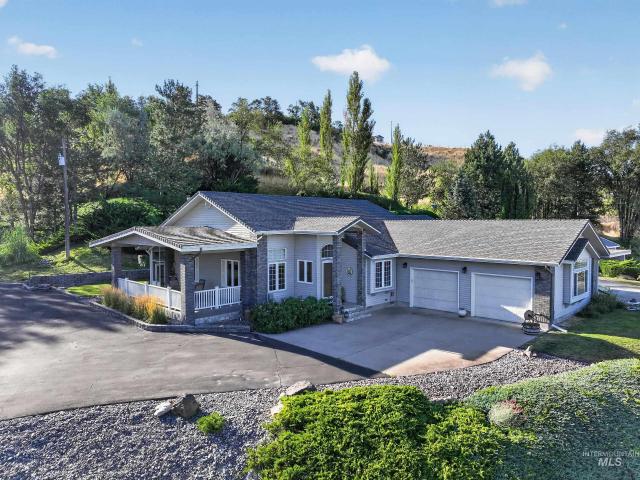 House for sale in Fruitland, Payette County